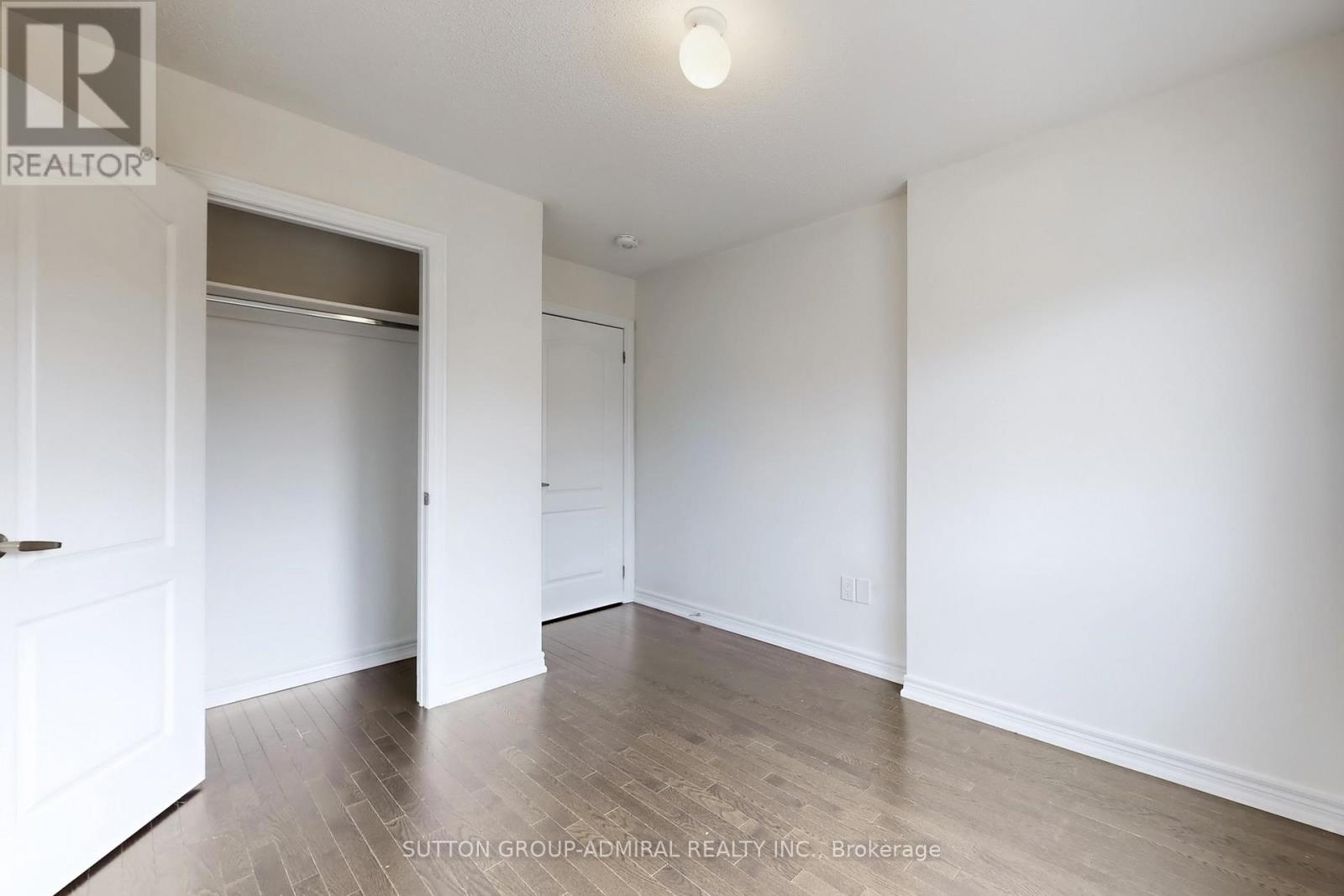 74 Davenfield Circle, Brampton, Ontario  L6P 4M2 - Photo 33 - W12460317