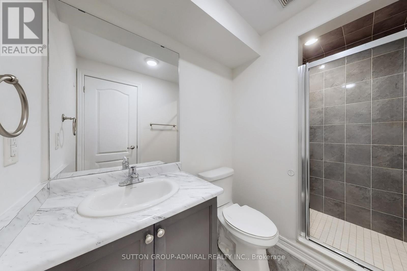 74 Davenfield Circle, Brampton, Ontario  L6P 4M2 - Photo 44 - W12460317