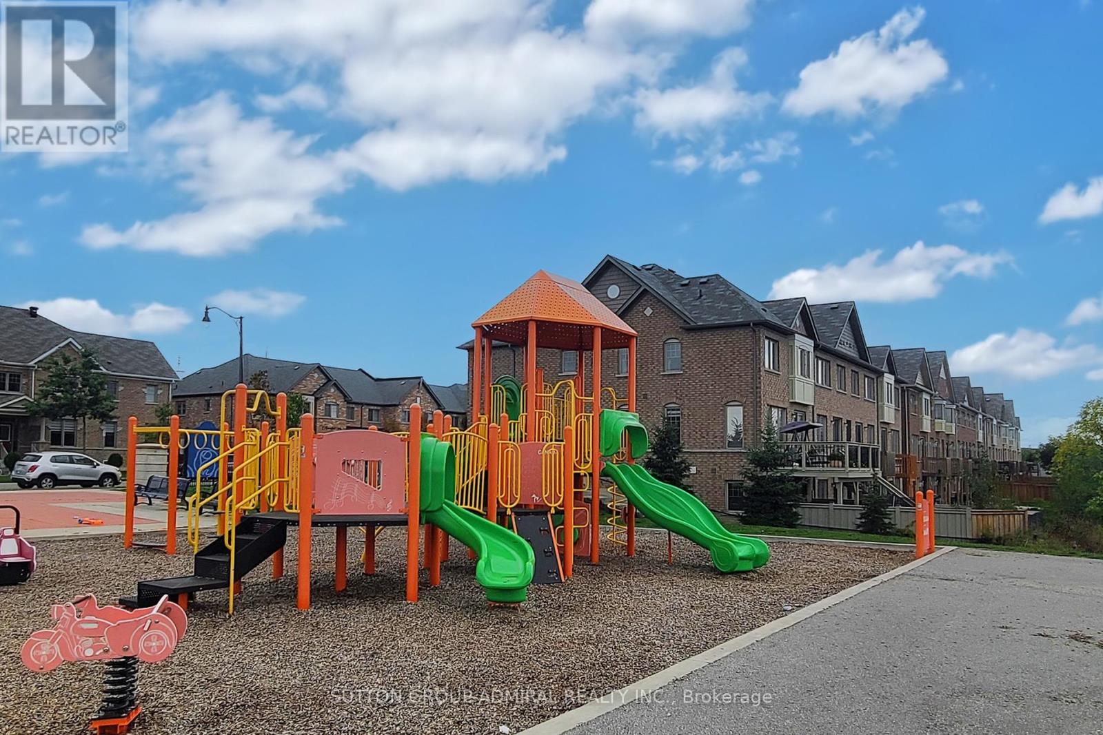 74 Davenfield Circle, Brampton, Ontario  L6P 4M2 - Photo 49 - W12460317