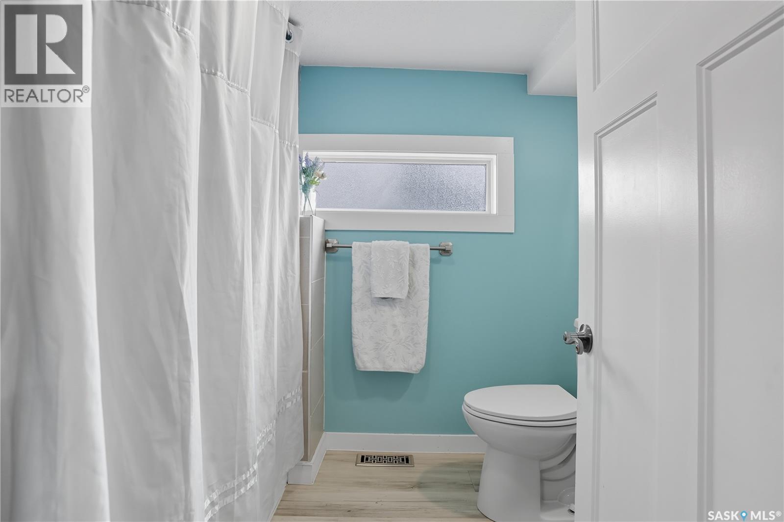 1011 Iroquois Street W, Moose Jaw, Saskatchewan  S6H 5B7 - Photo 26 - SK020746
