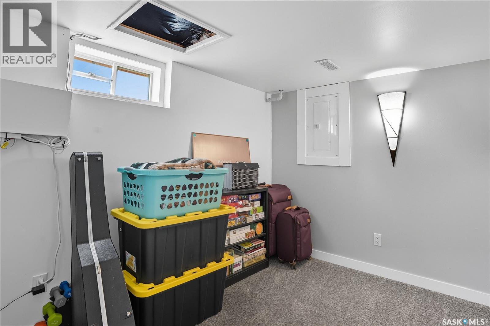 1011 Iroquois Street W, Moose Jaw, Saskatchewan  S6H 5B7 - Photo 31 - SK020746
