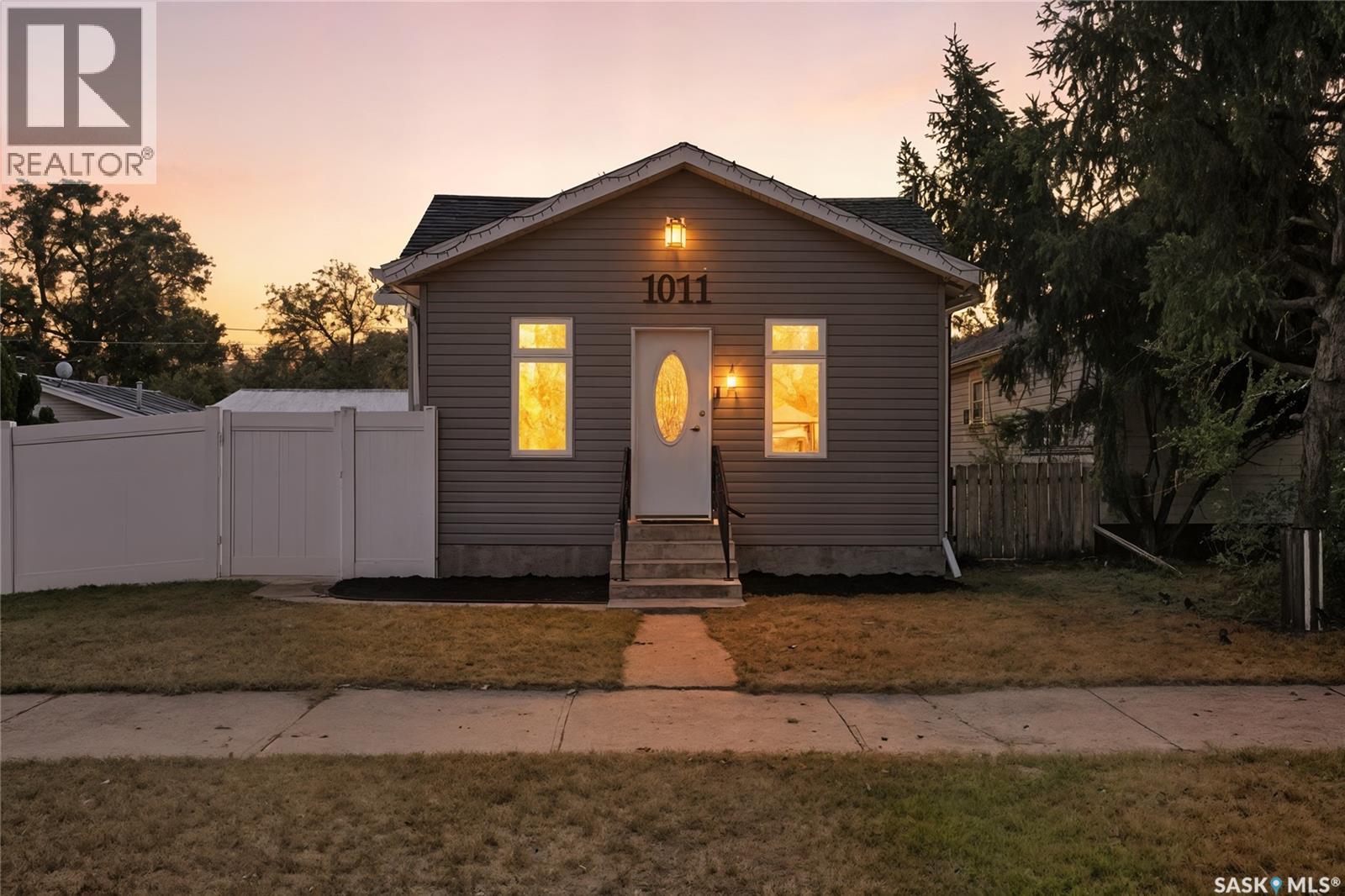 1011 Iroquois Street W, Moose Jaw, Saskatchewan  S6H 5B7 - Photo 49 - SK020746