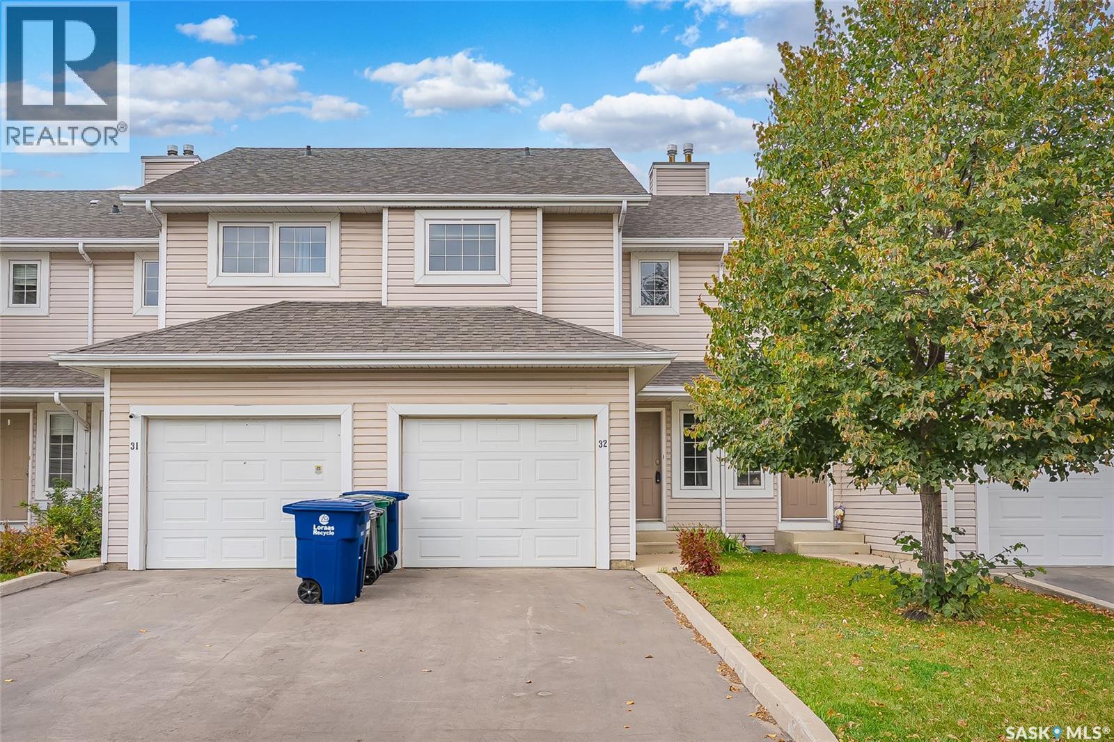32 327 BERINI DRIVE, Saskatoon, Saskatchewan