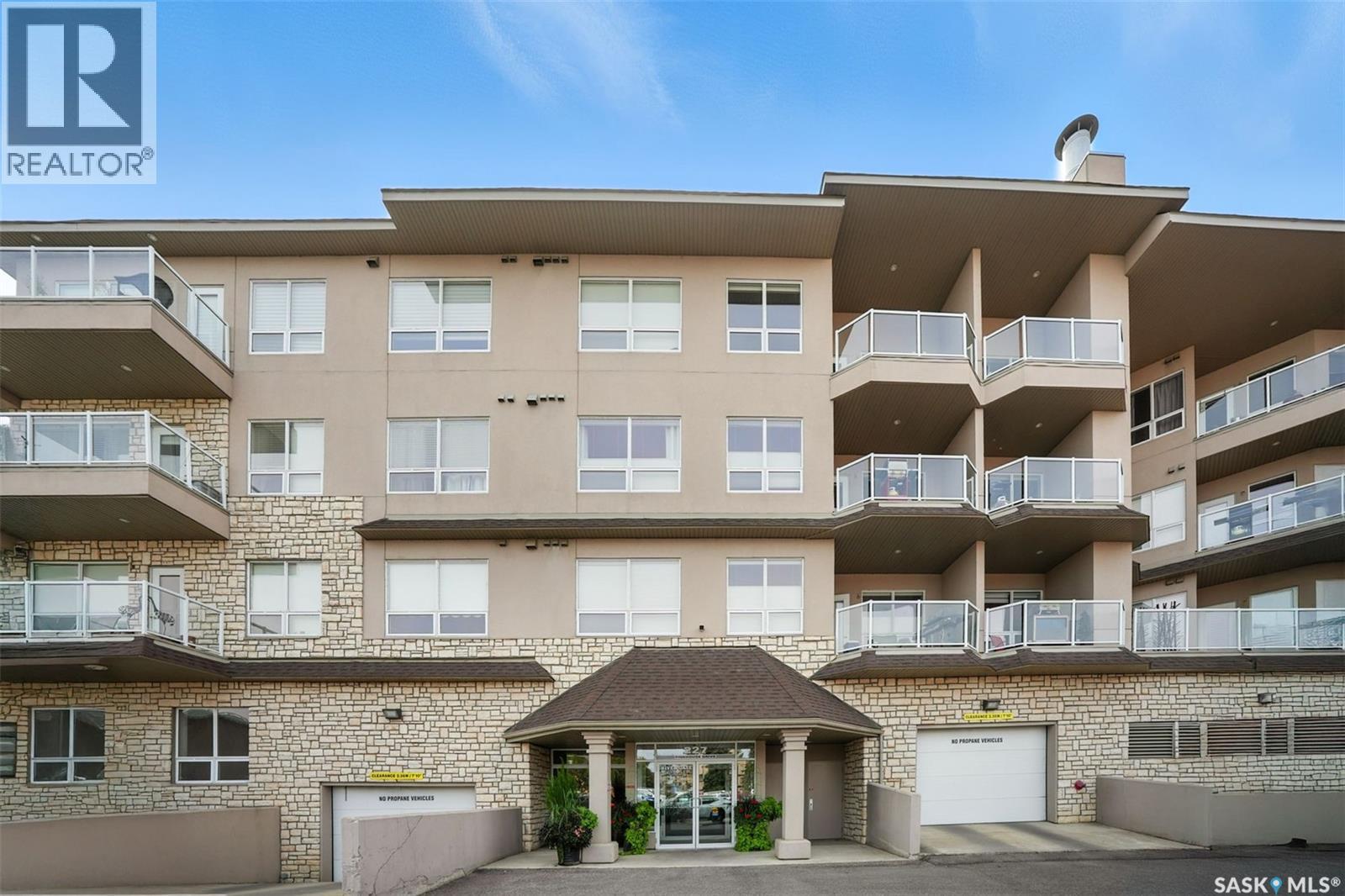 305 227 Pinehouse Drive, Saskatoon, Saskatchewan  S7K 6N9 - Photo 2 - SK020716
