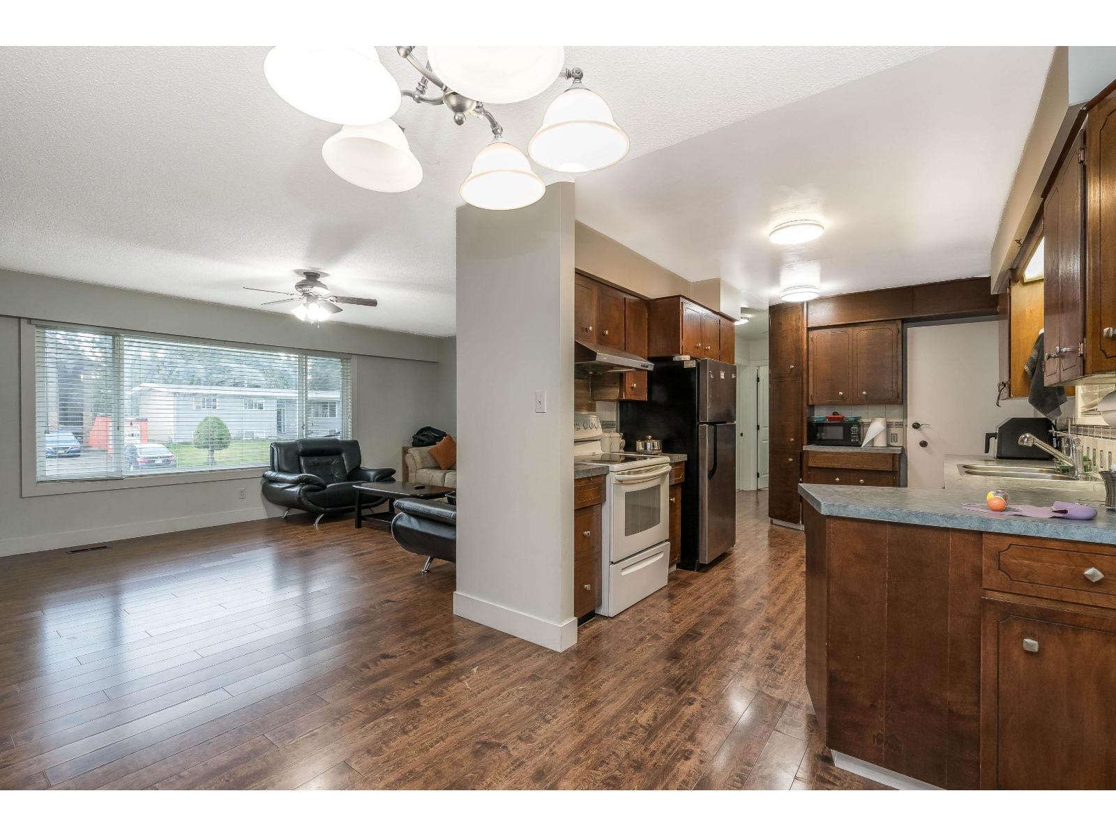 2545 Lilac Crescent, Abbotsford, British Columbia  V2T 1P5 - Photo 9 - R3057504