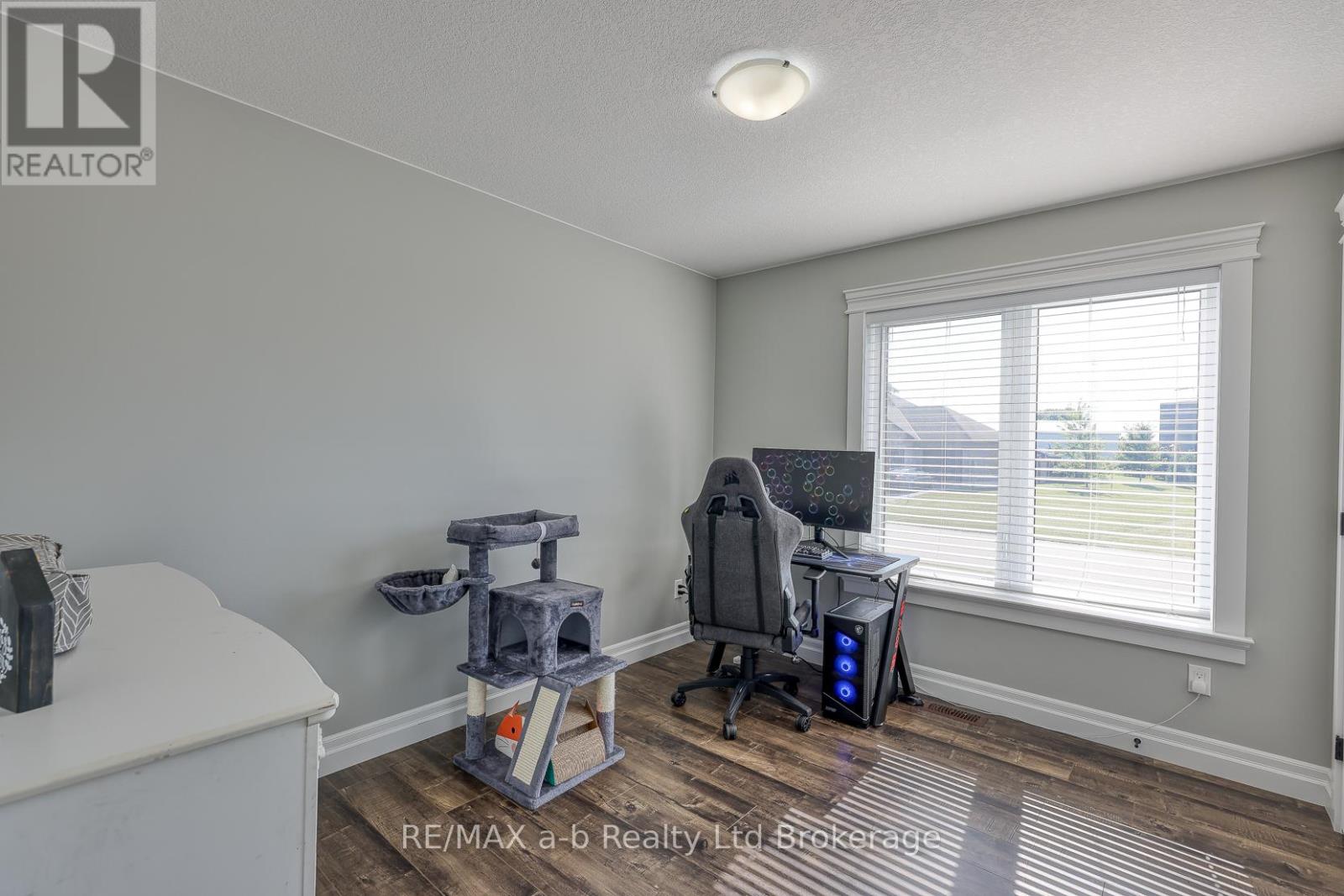 49286 Ashland Avenue, Malahide, Ontario  N0L 2J0 - Photo 21 - X12420869