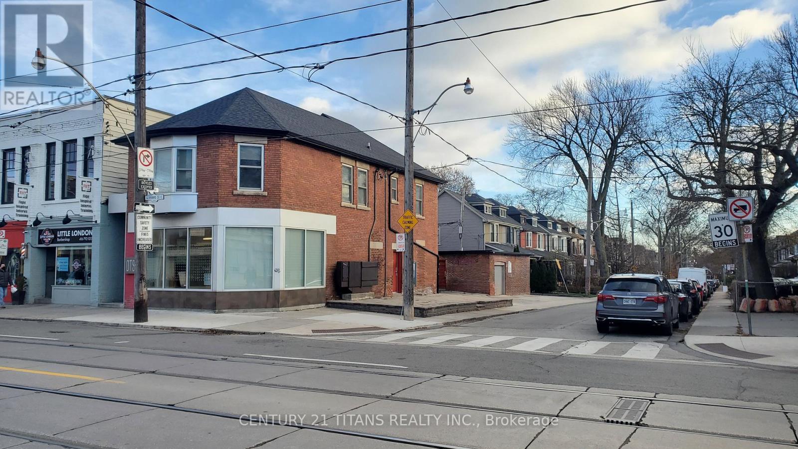 1043 GERRARD STREET E, Toronto, Ontario