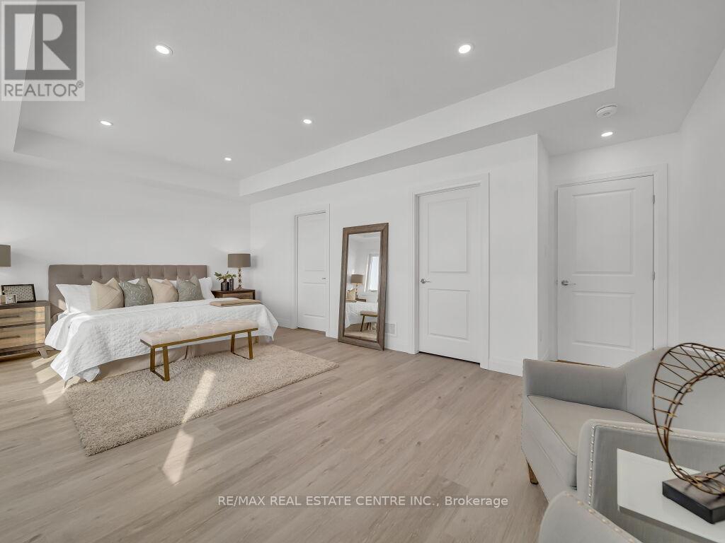 Lot 25 - 845 Darnley Boulevard, London South (South U), Ontario  N6M 0L9 - Photo 20 - X12460265