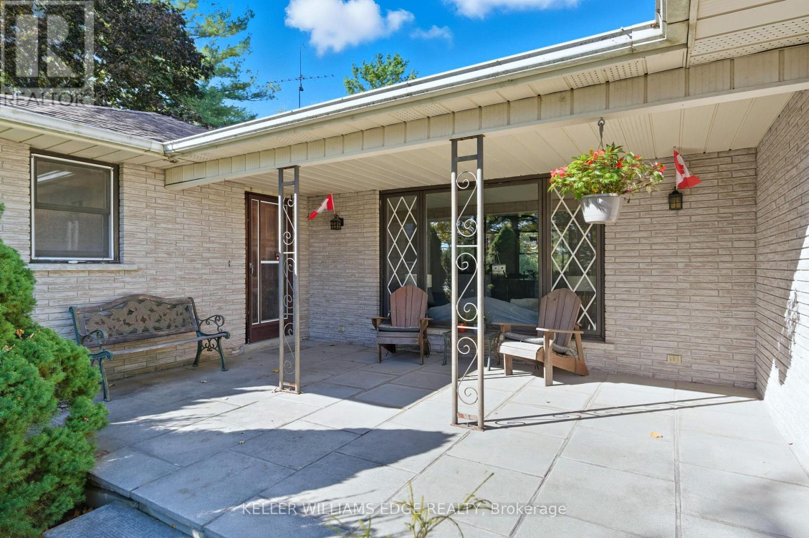 1043 Safari Road, Hamilton, Ontario  L0R 1V0 - Photo 4 - X12460302