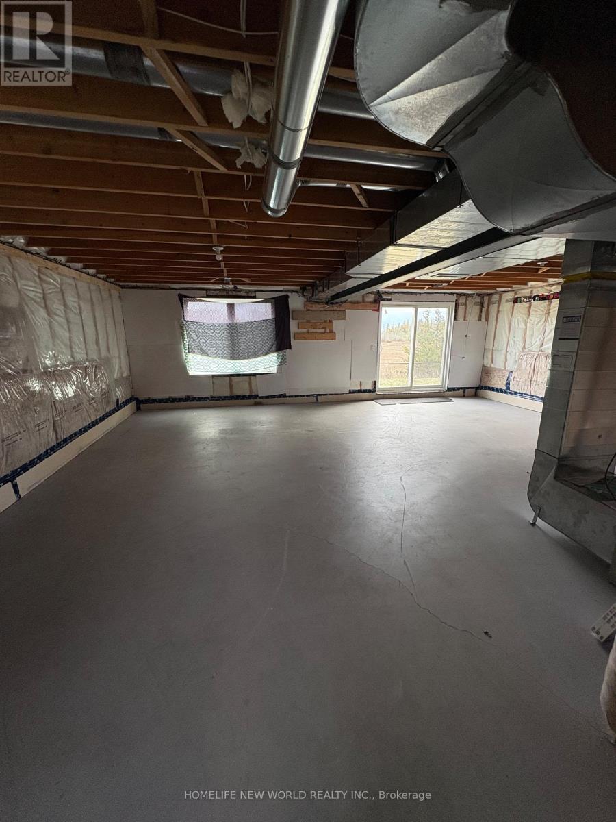 112 Brennan Crescent, Loyalist, Ontario  K0H 2H0 - Photo 17 - X12460324