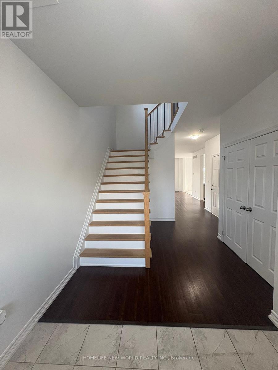 112 Brennan Crescent, Loyalist, Ontario  K0H 2H0 - Photo 7 - X12460324