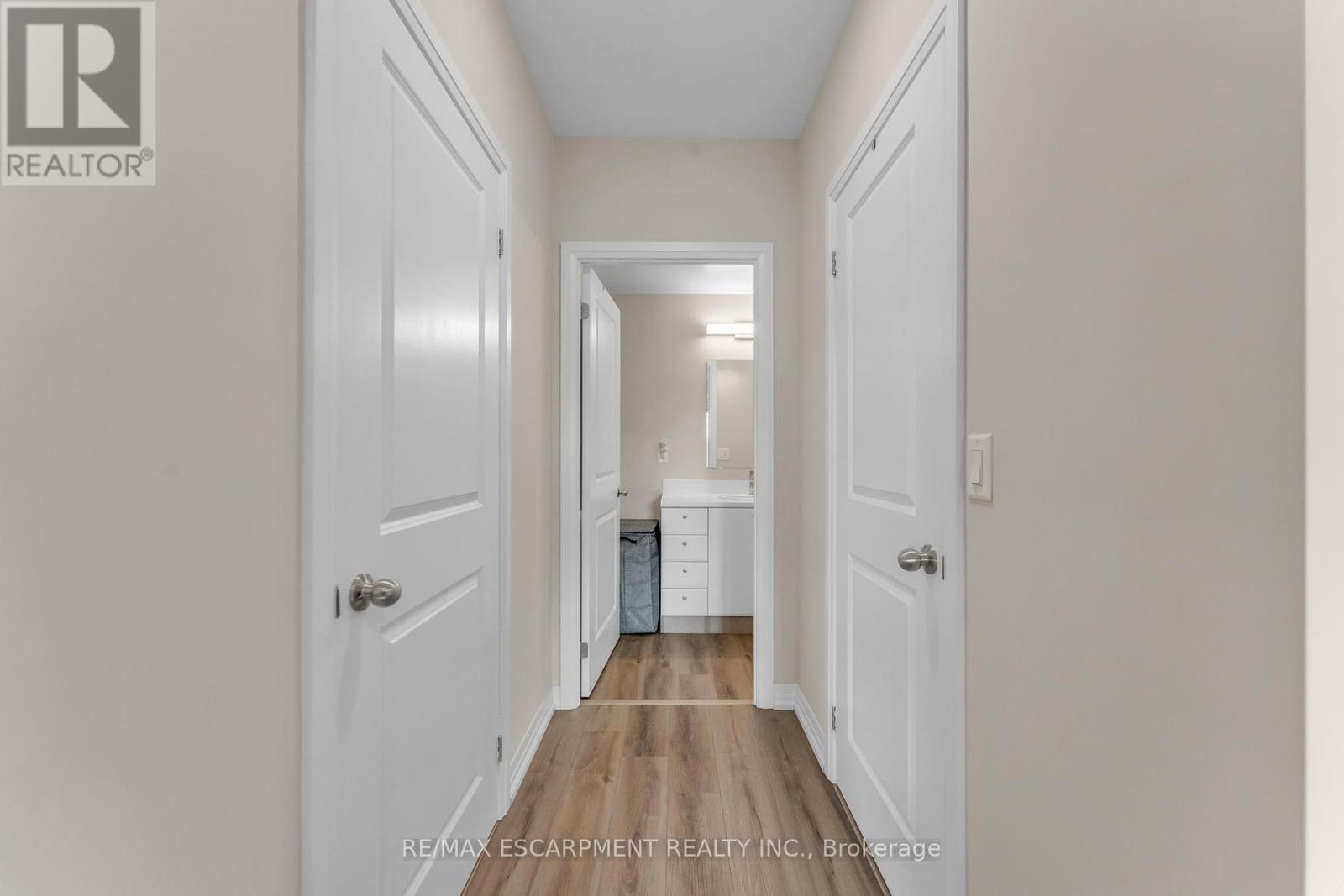 231 - 50 Herrick Avenue, St. Catharines (Oakdale), Ontario  L2P 0G3 - Photo 15 - X12460327