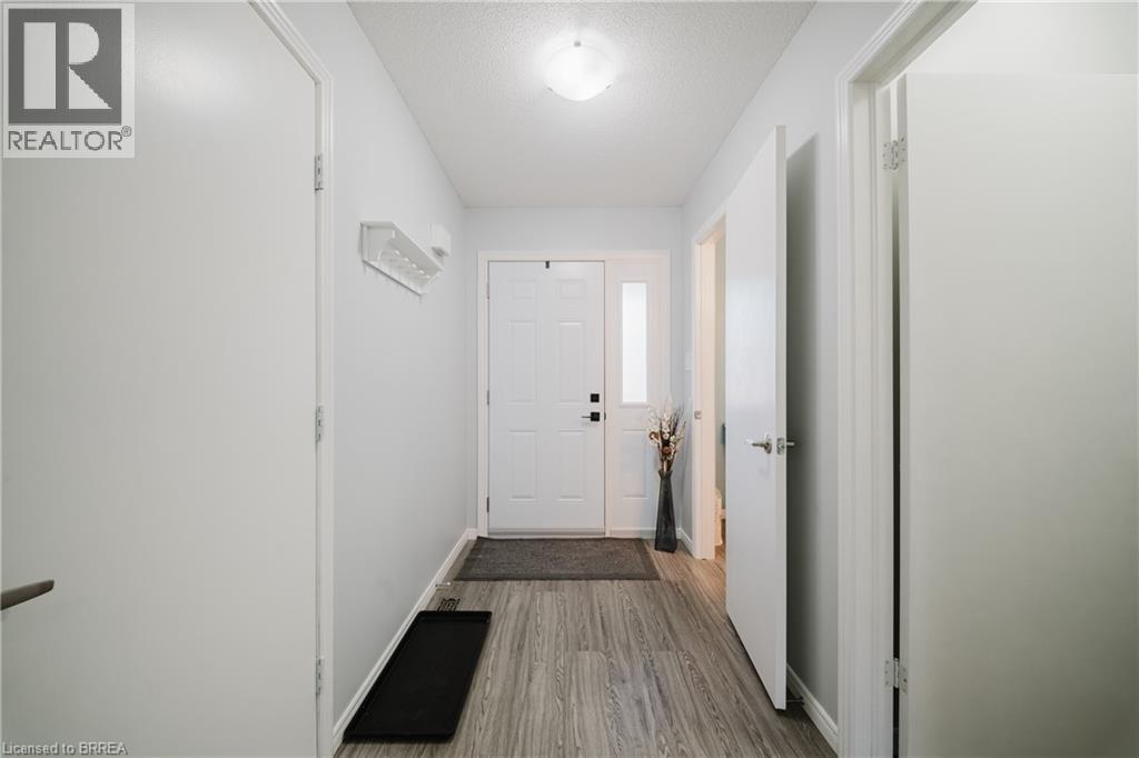 431 Springbank Avenue N Unit# 431, Woodstock, Ontario  N4T 1H8 - Photo 3 - 40777028