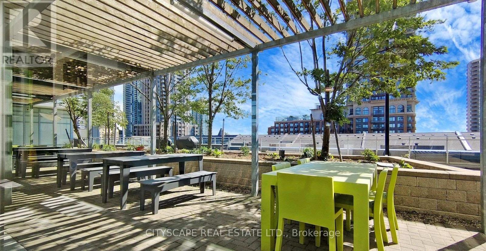 609 - 365 Prince Of Wales Drive, Mississauga, Ontario  L5B 0G6 - Photo 10 - W12457485