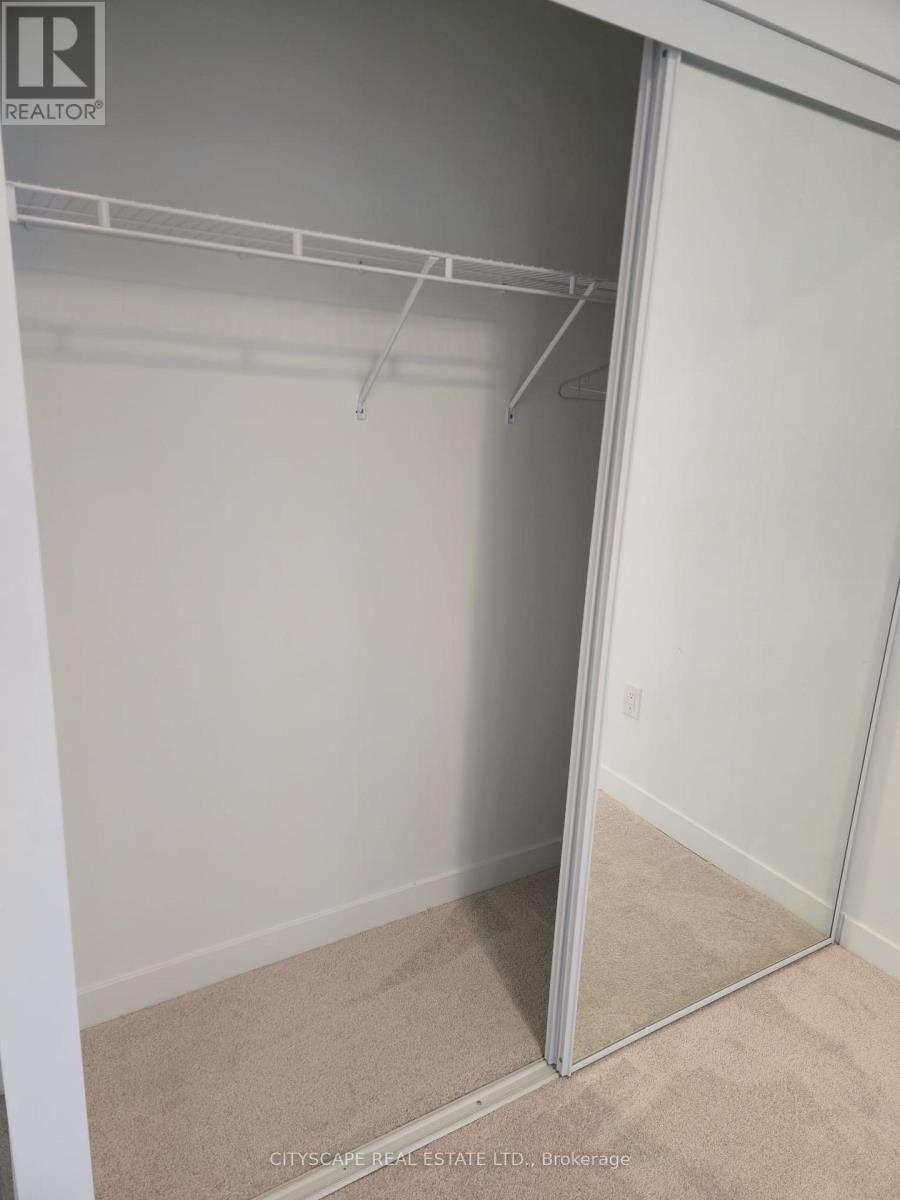 609 - 365 Prince Of Wales Drive, Mississauga, Ontario  L5B 0G6 - Photo 14 - W12457485