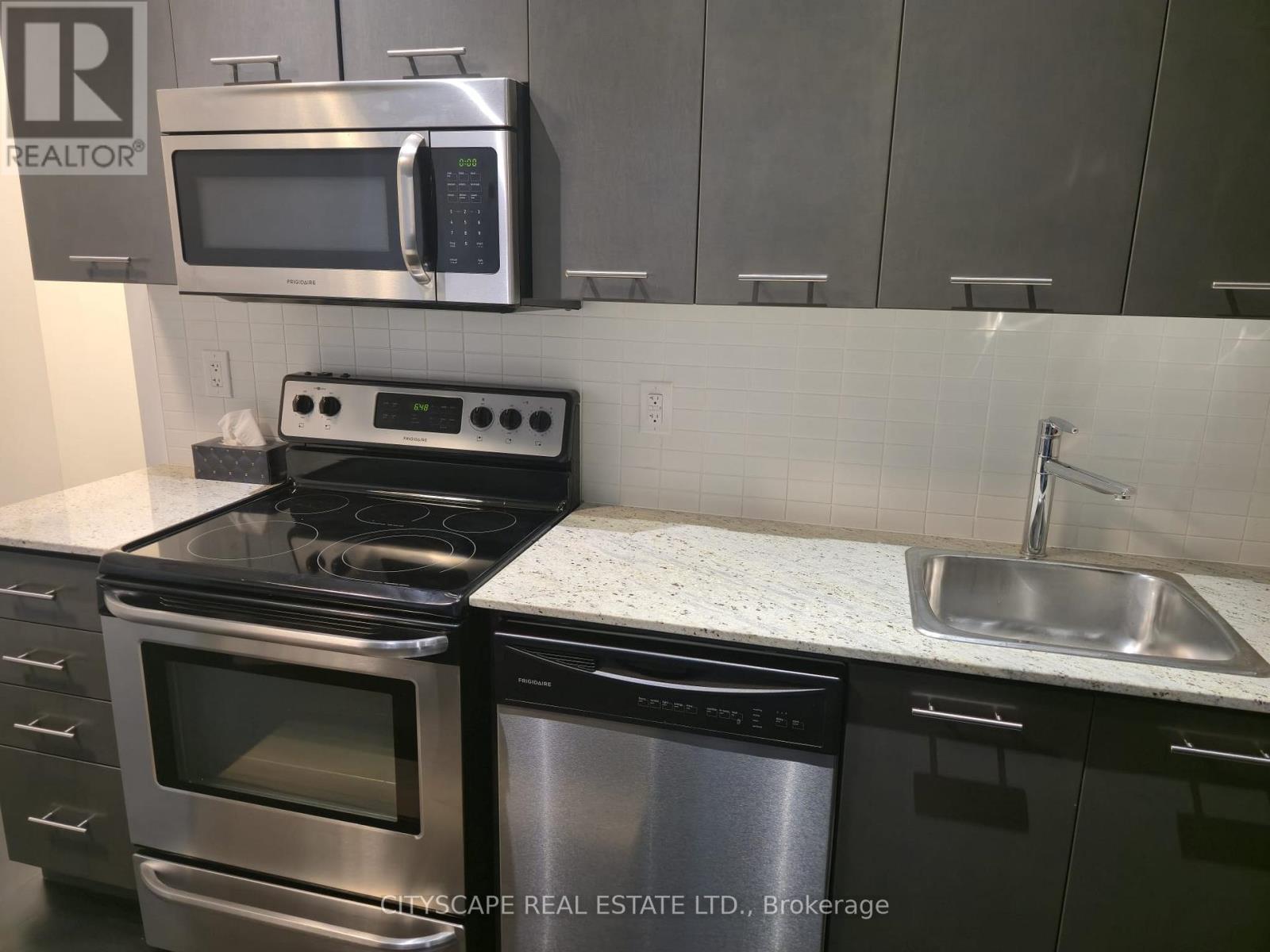 609 - 365 Prince Of Wales Drive, Mississauga, Ontario  L5B 0G6 - Photo 16 - W12457485
