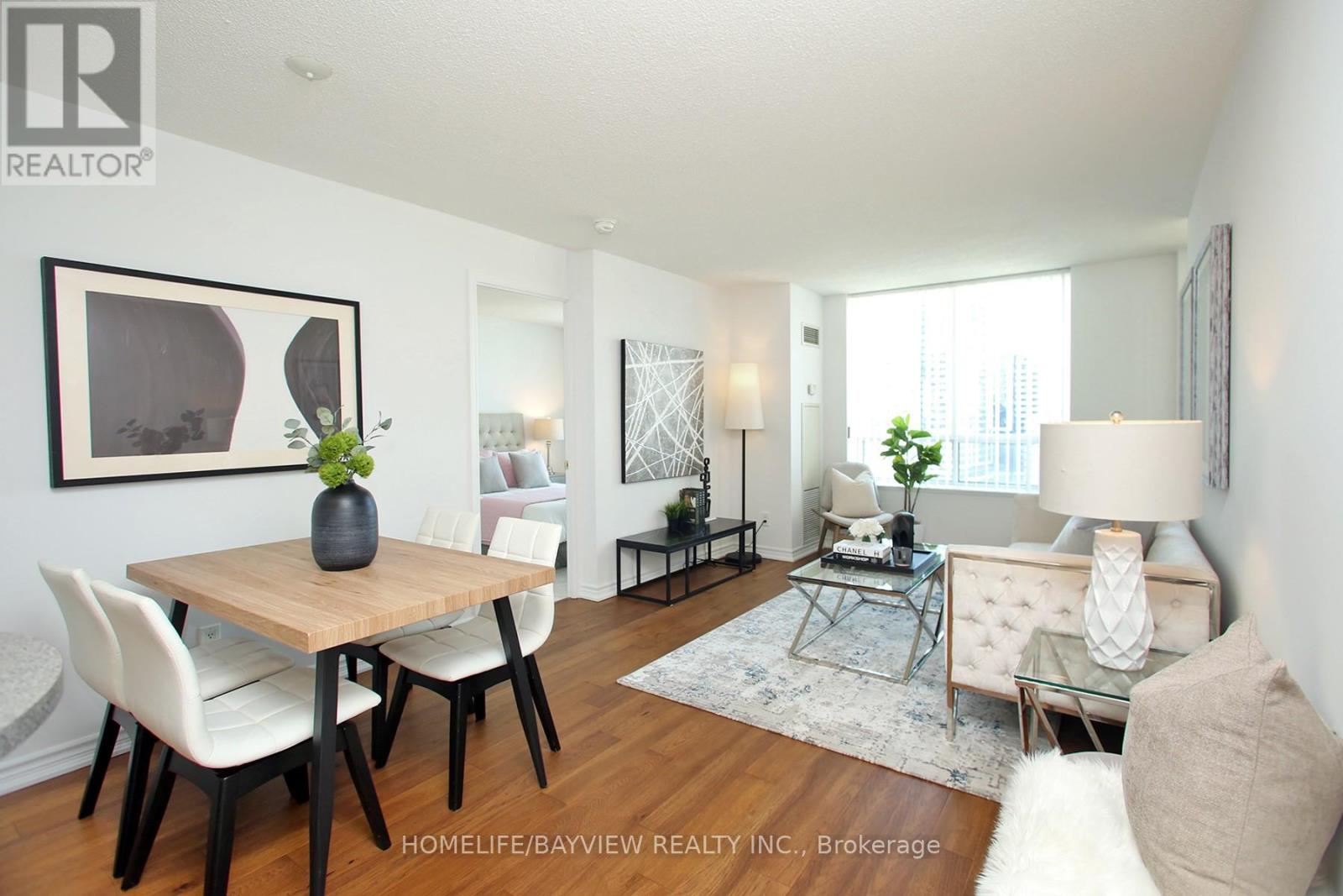 Ph12 - 23 Oneida Crescent, Richmond Hill, Ontario  L4B 0A2 - Photo 2 - N12459648