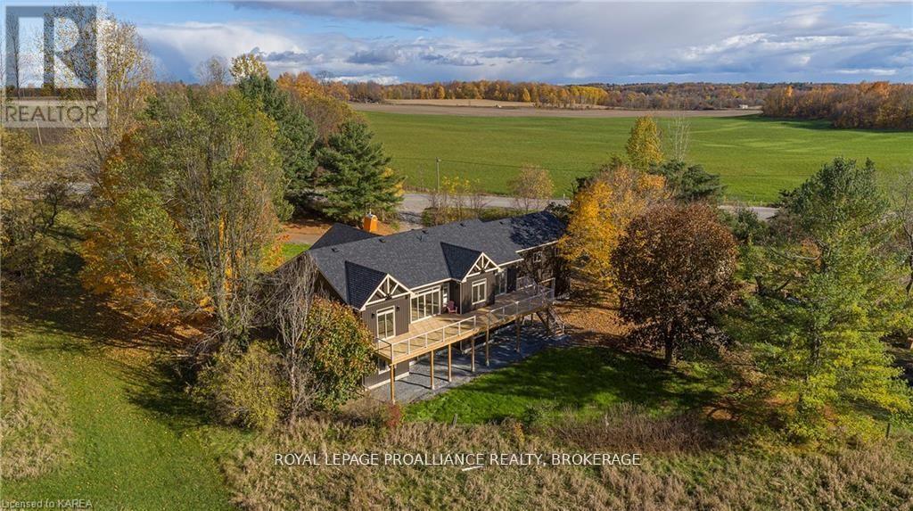 1888 Sunbury Road, Frontenac, Ontario  K0H 1X0 - Photo 4 - X12457067