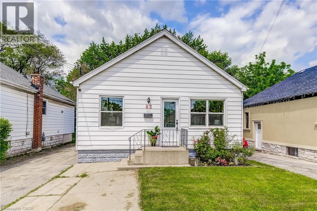 82 West 1st Street, Hamilton, Ontario  L9C 3C4 - Photo 1 - 40778751
