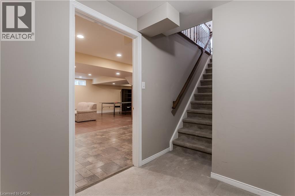 3 Diiorio Circle, Ancaster, Ontario  L9K 1S9 - Photo 28 - 40778458