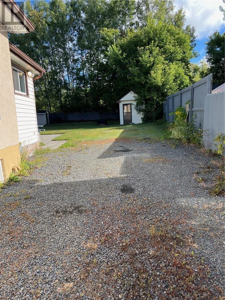 208 Dufferin Street, Sudbury, Ontario  P3C 4W6 - Photo 3 - 2125201