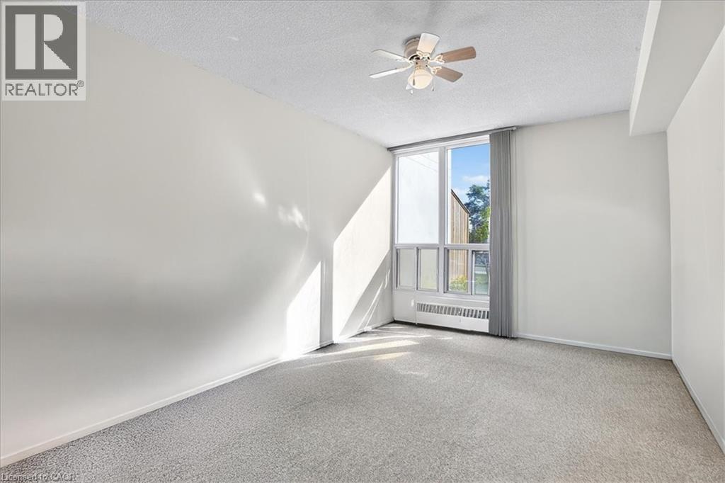 65 Westmount Road N Unit# 108, Waterloo, Ontario  N2L 5G6 - Photo 32 - 40775898