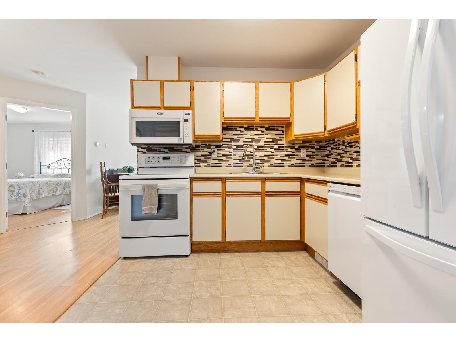 2 45344 Hodgins Avenue, Chilliwack Proper West, Chilliwack, British Columbia V2P 1P5 - Photo 8 - R3057073