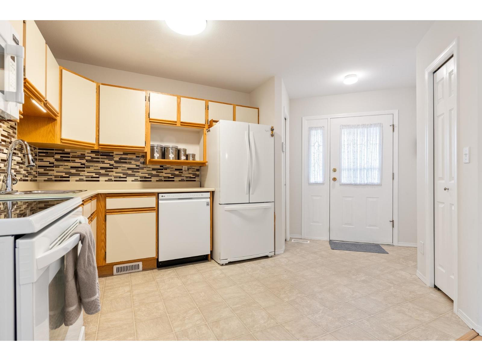 2 45344 Hodgins Avenue, Chilliwack Proper West, Chilliwack, British Columbia V2P 1P5 - Photo 7 - R3057073