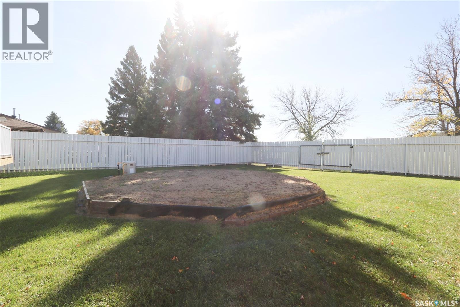 54 Mackenzie Drive, Yorkton, Saskatchewan  S3N 3H5 - Photo 38 - SK019233