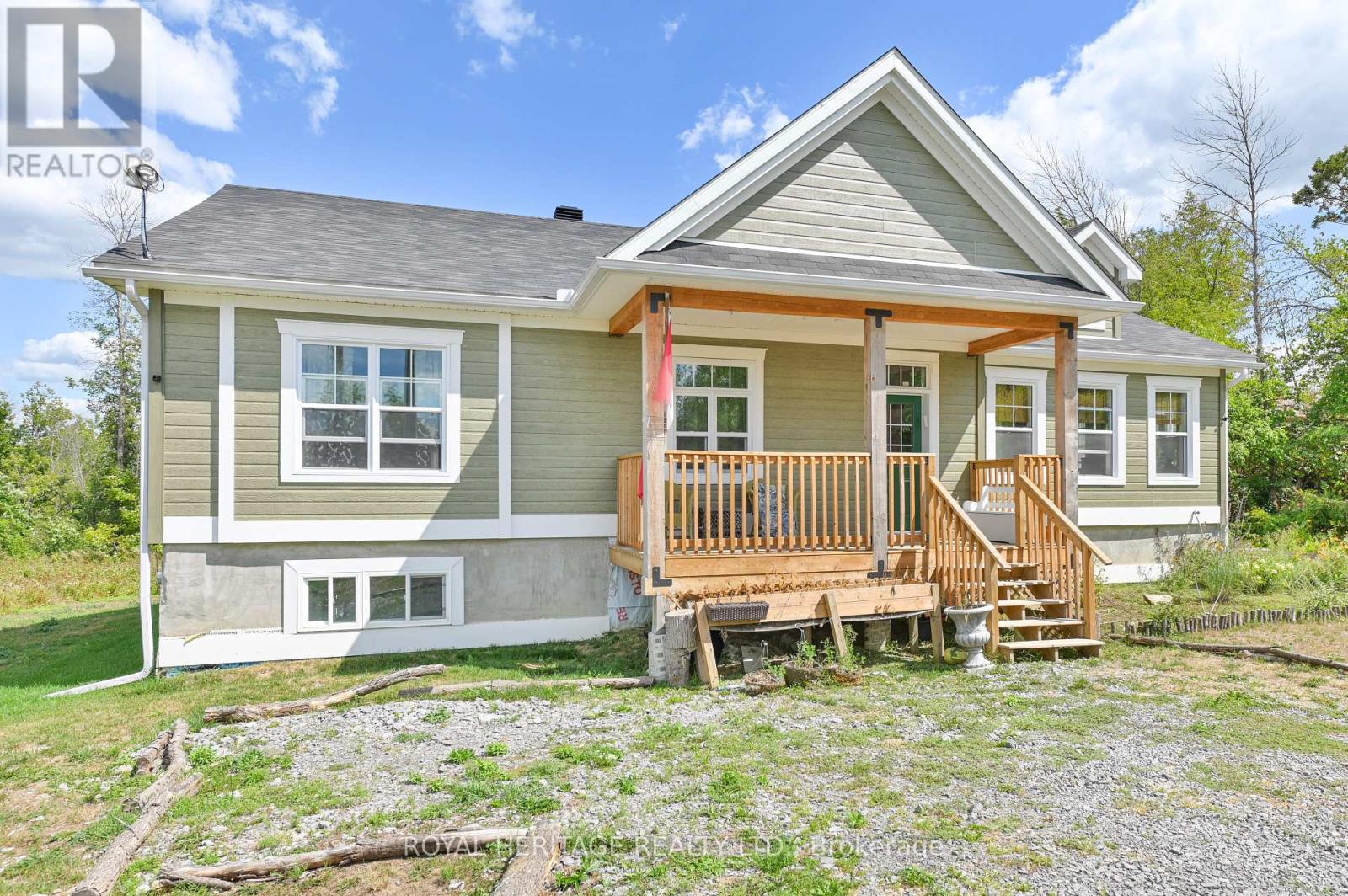 202 SKOOTAMATTA LANE, Tweed, Ontario