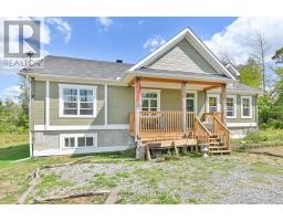 202 SKOOTAMATTA LANE, Tweed, Ontario