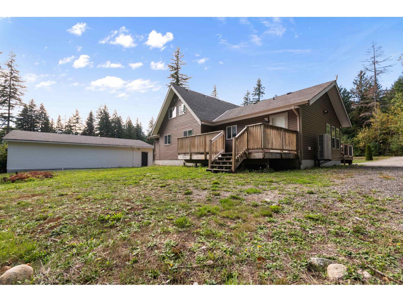 26542 Reynolds Road, Yale 