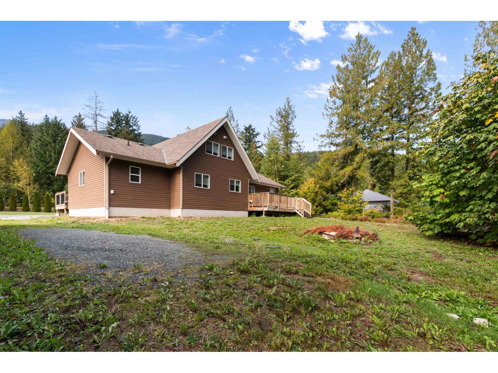 26542 Reynolds Road, Yale 