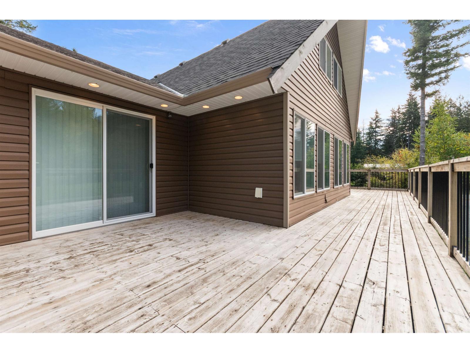 26542 Reynolds Road, Yale 