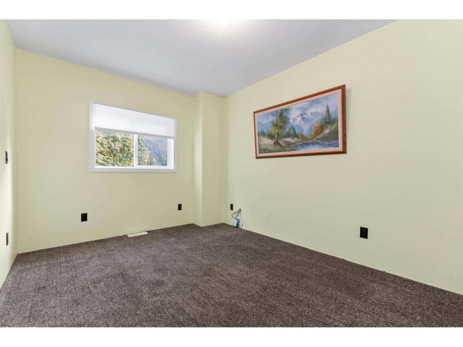 26542 Reynolds Road, Yale 