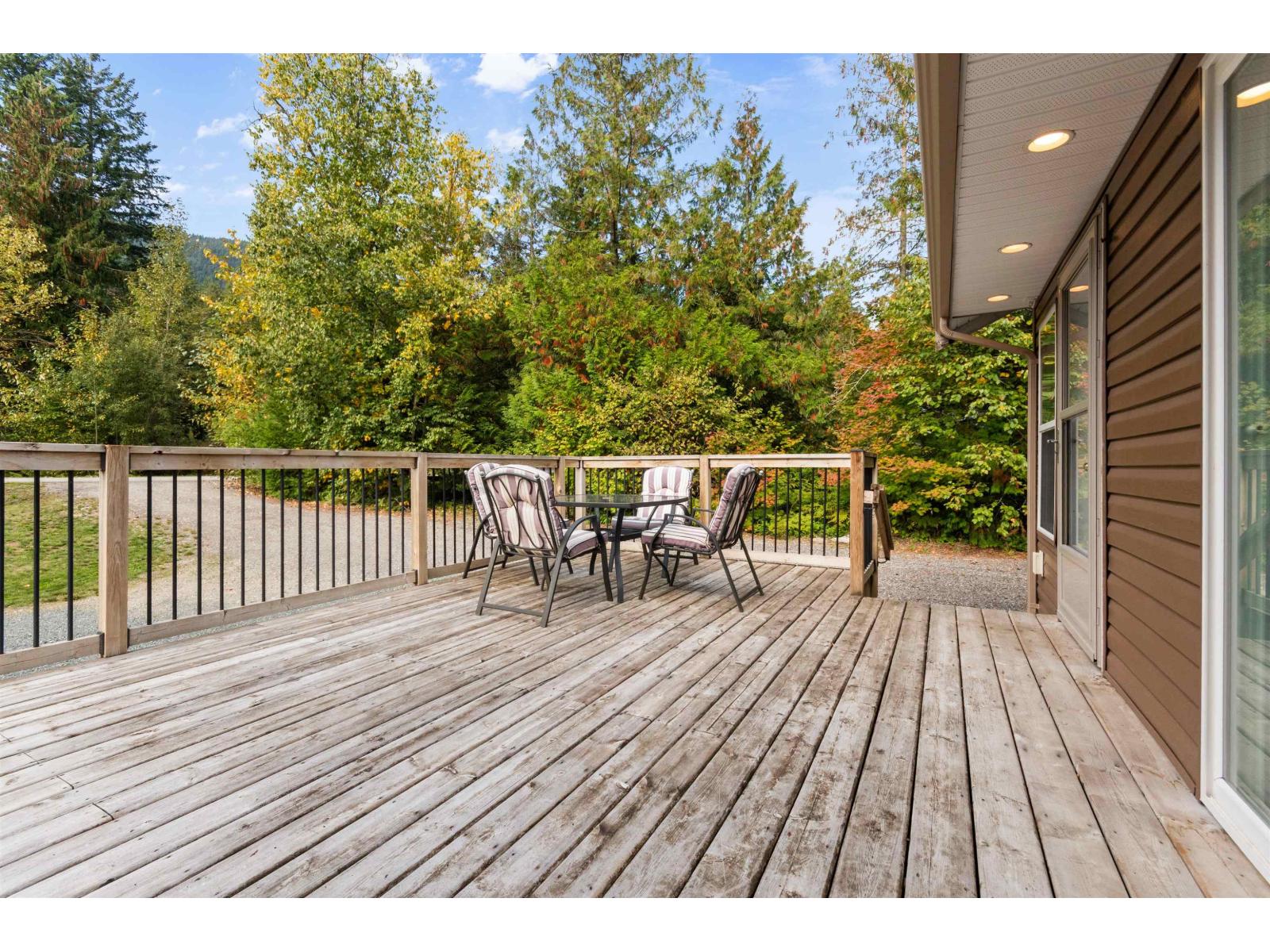 26542 Reynolds Road, Yale 