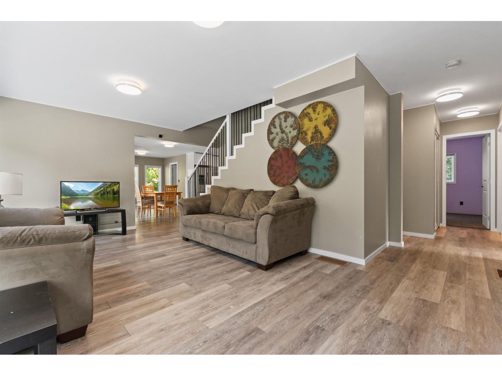 26542 Reynolds Road, Yale 