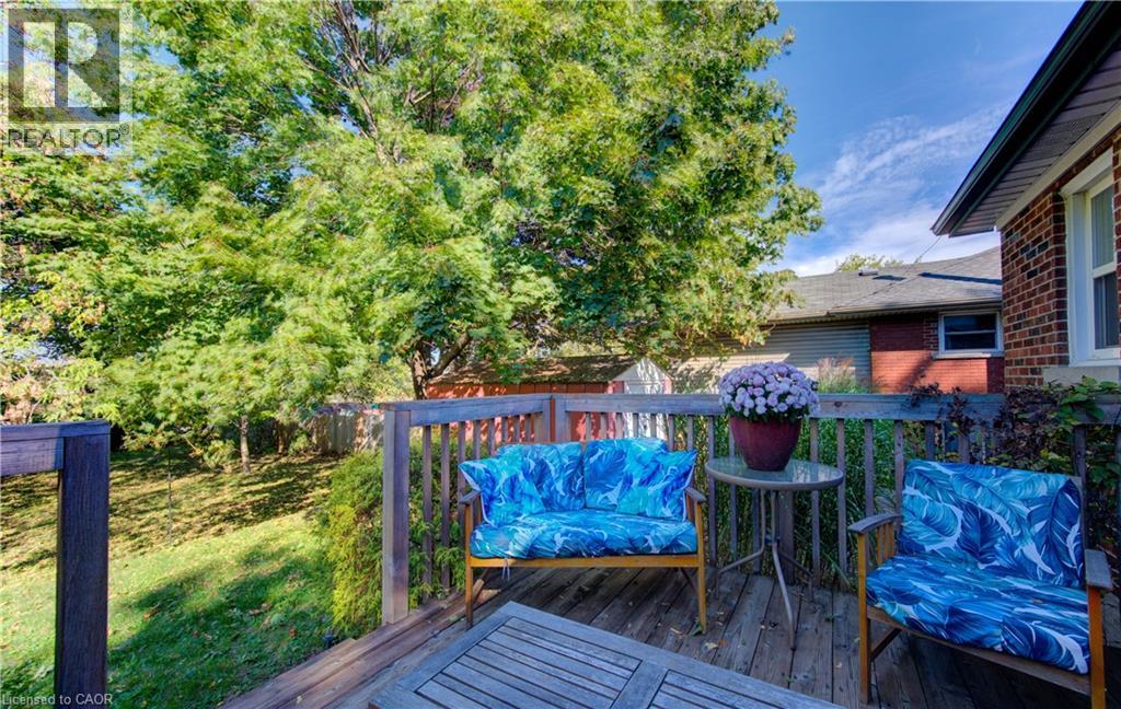 406 Ephraim Street, Kitchener, Ontario  N2B 2C2 - Photo 33 - 40778586