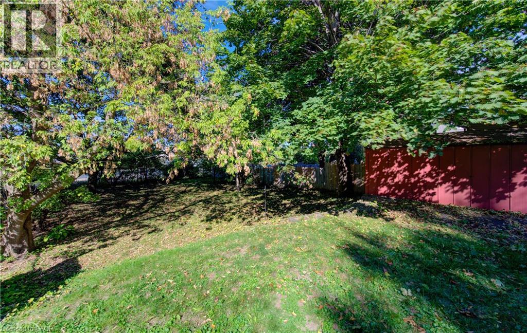 406 Ephraim Street, Kitchener, Ontario  N2B 2C2 - Photo 28 - 40778586