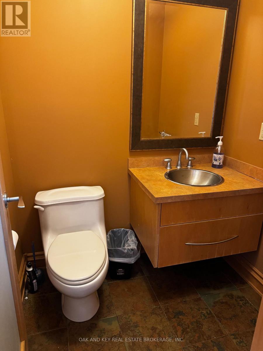 900 Adelaide Street N, London East, Ontario  N5Y 2M5 - Photo 10 - X12460484