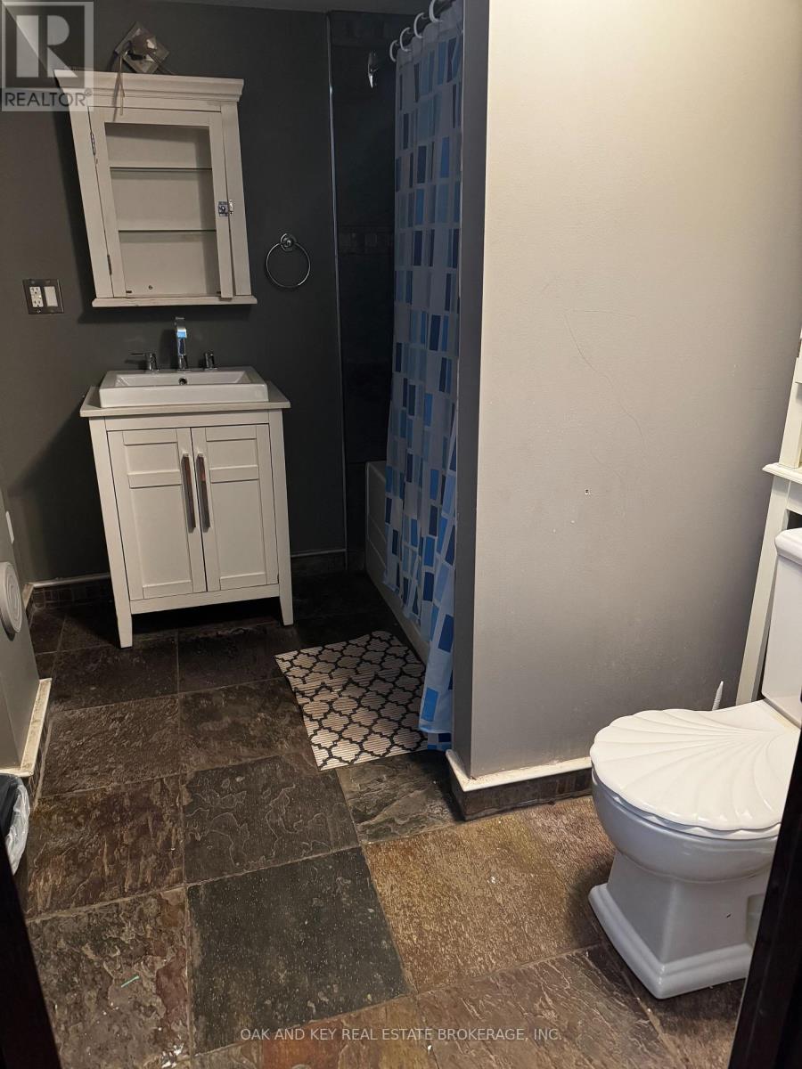 900 Adelaide Street N, London East, Ontario  N5Y 2M5 - Photo 12 - X12460484
