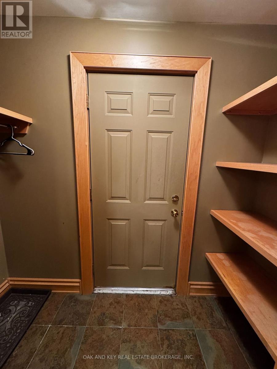 900 Adelaide Street N, London East, Ontario  N5Y 2M5 - Photo 3 - X12460484