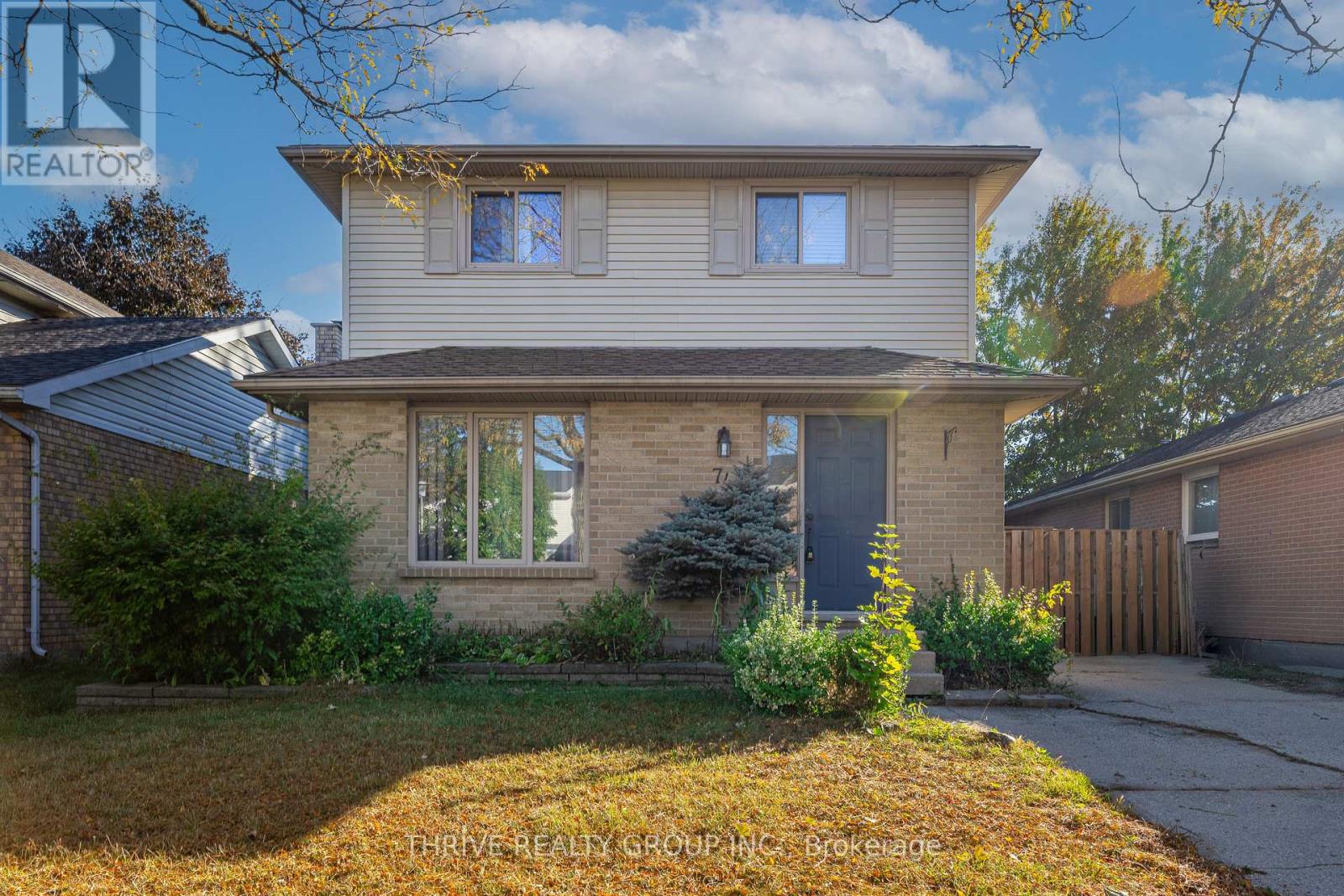 74 ERICA CRESCENT, London South, Ontario