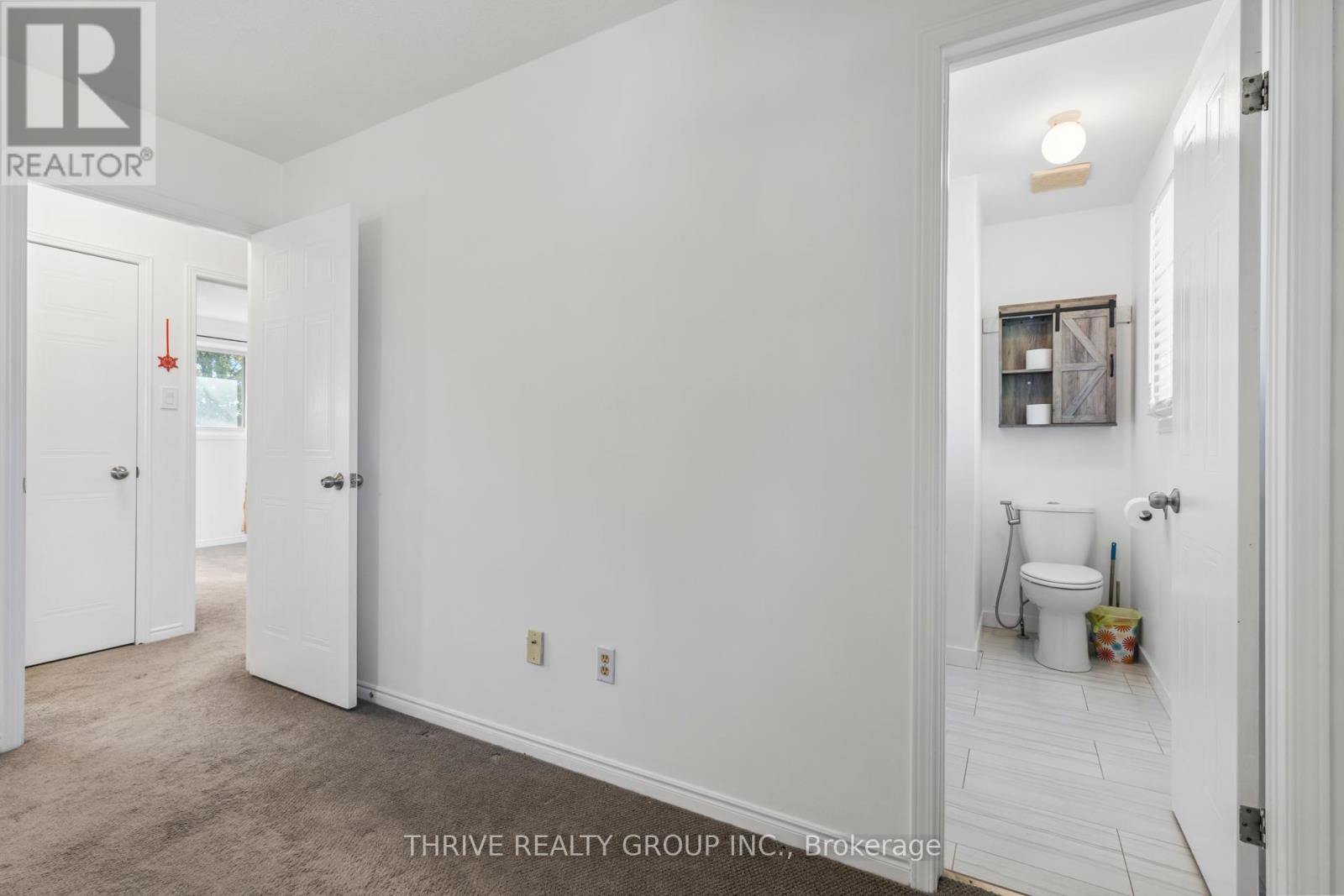 74 Erica Crescent, London South, Ontario  N6E 3P5 - Photo 18 - X12460512