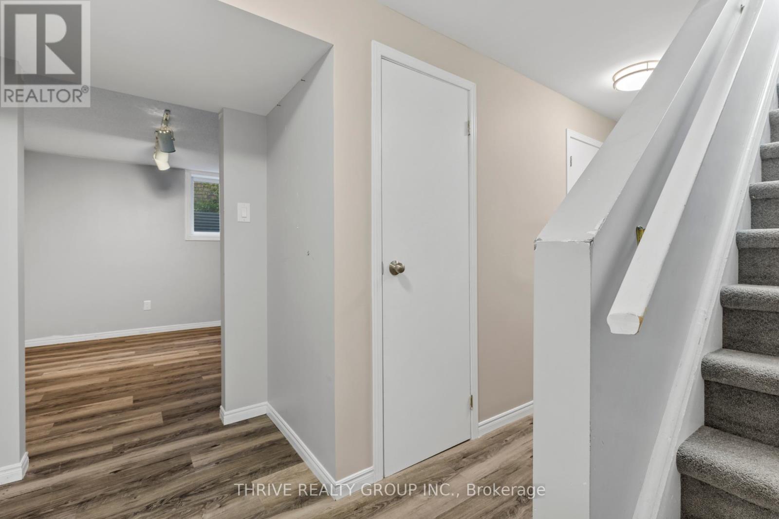 74 Erica Crescent, London South, Ontario  N6E 3P5 - Photo 21 - X12460512