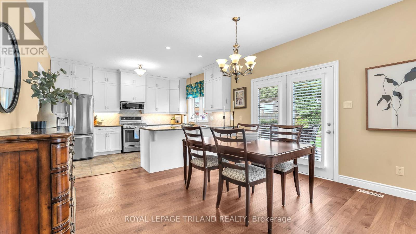 823 Longworth Road, London South, Ontario  N6K 0B6 - Photo 10 - X12460564