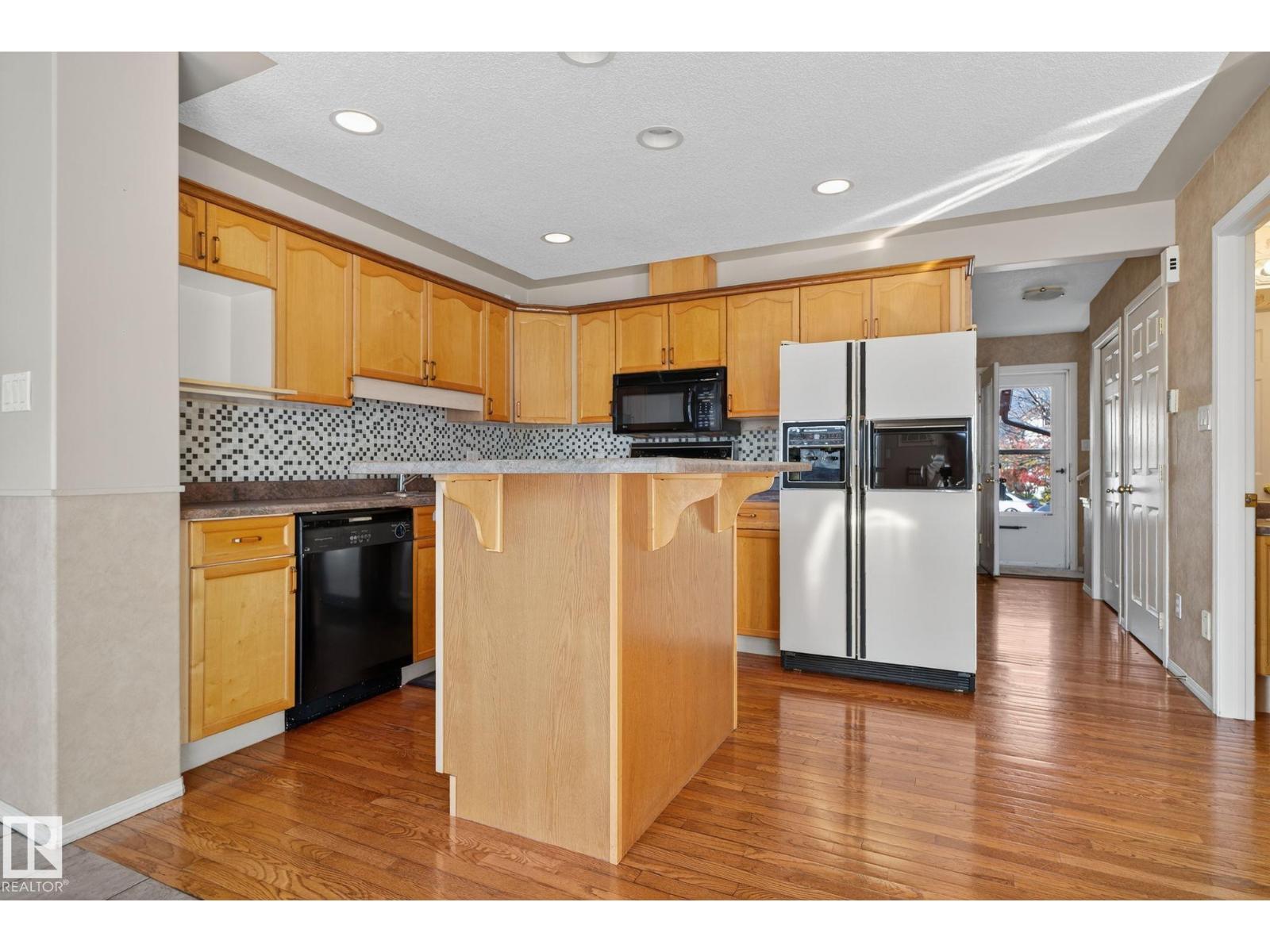 16013 90 St Nw, Edmonton, Alberta  T5Z 3P6 - Photo 7 - E4461976