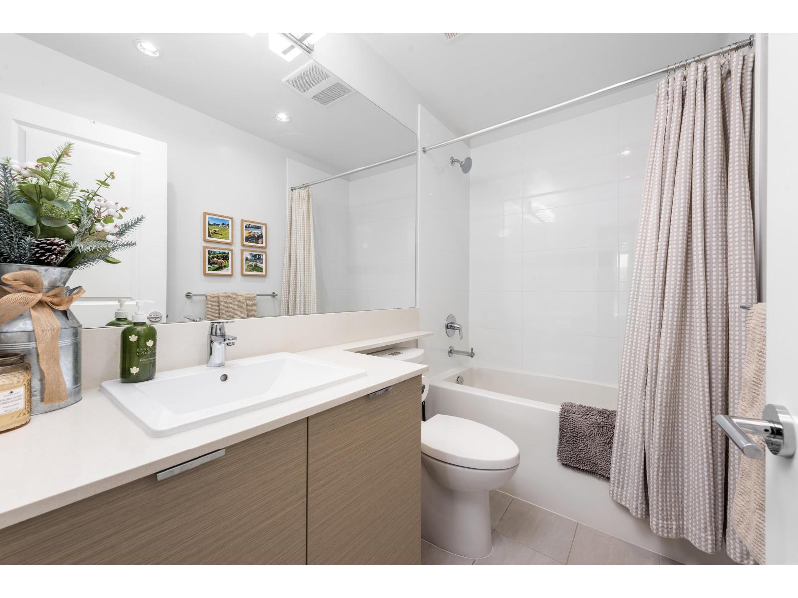 B303 8150 207 Street, Langley, British Columbia  V2Y 4J3 - Photo 21 - R3057885