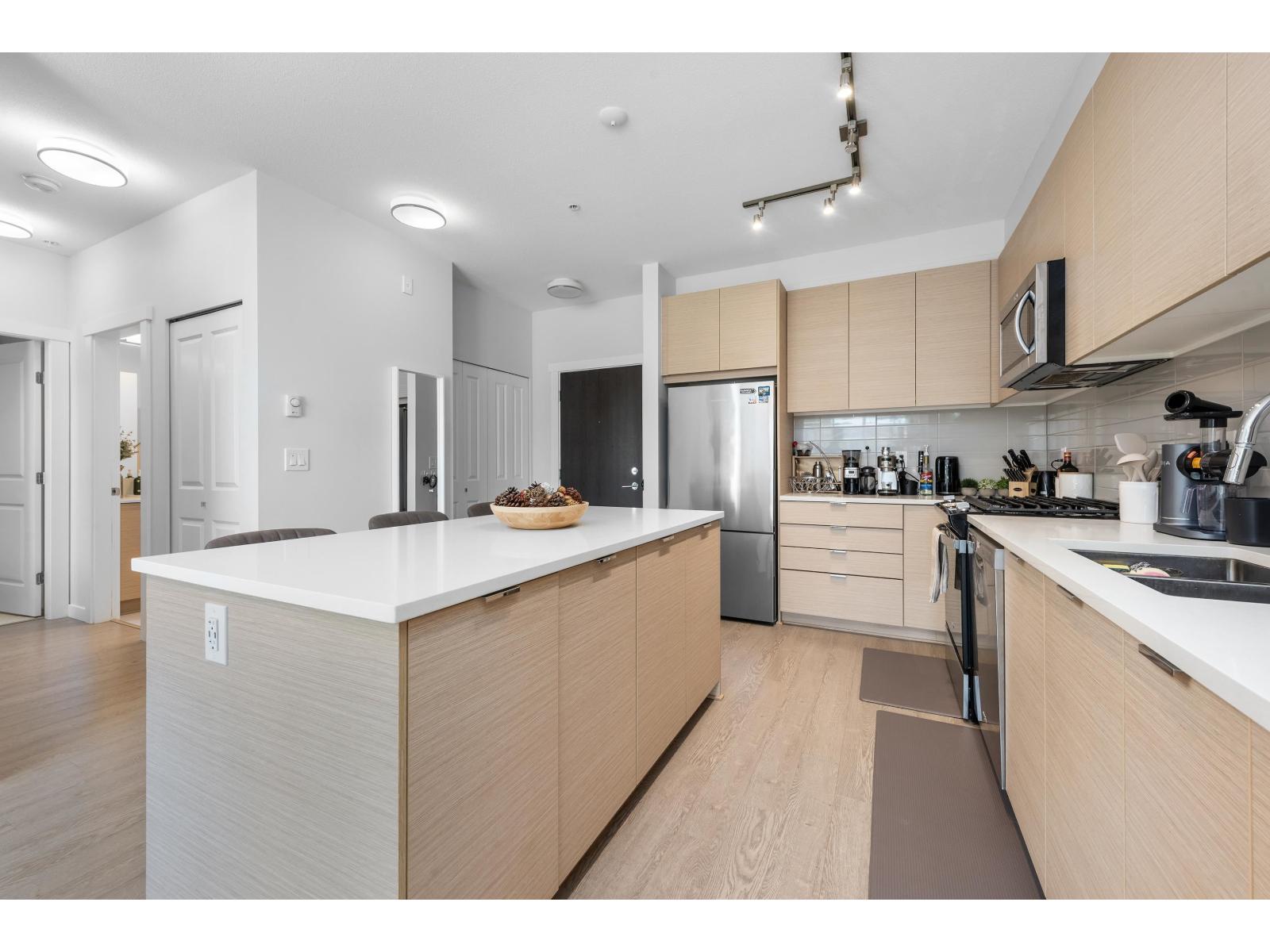 B303 8150 207 Street, Langley, British Columbia  V2Y 4J3 - Photo 6 - R3057885