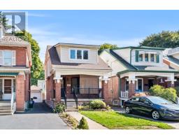 105 ROTHSAY AVENUE, Hamilton, Ontario